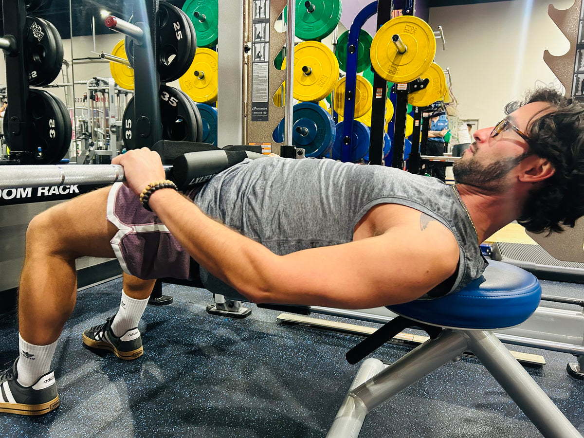 Smith machine hip thrusts